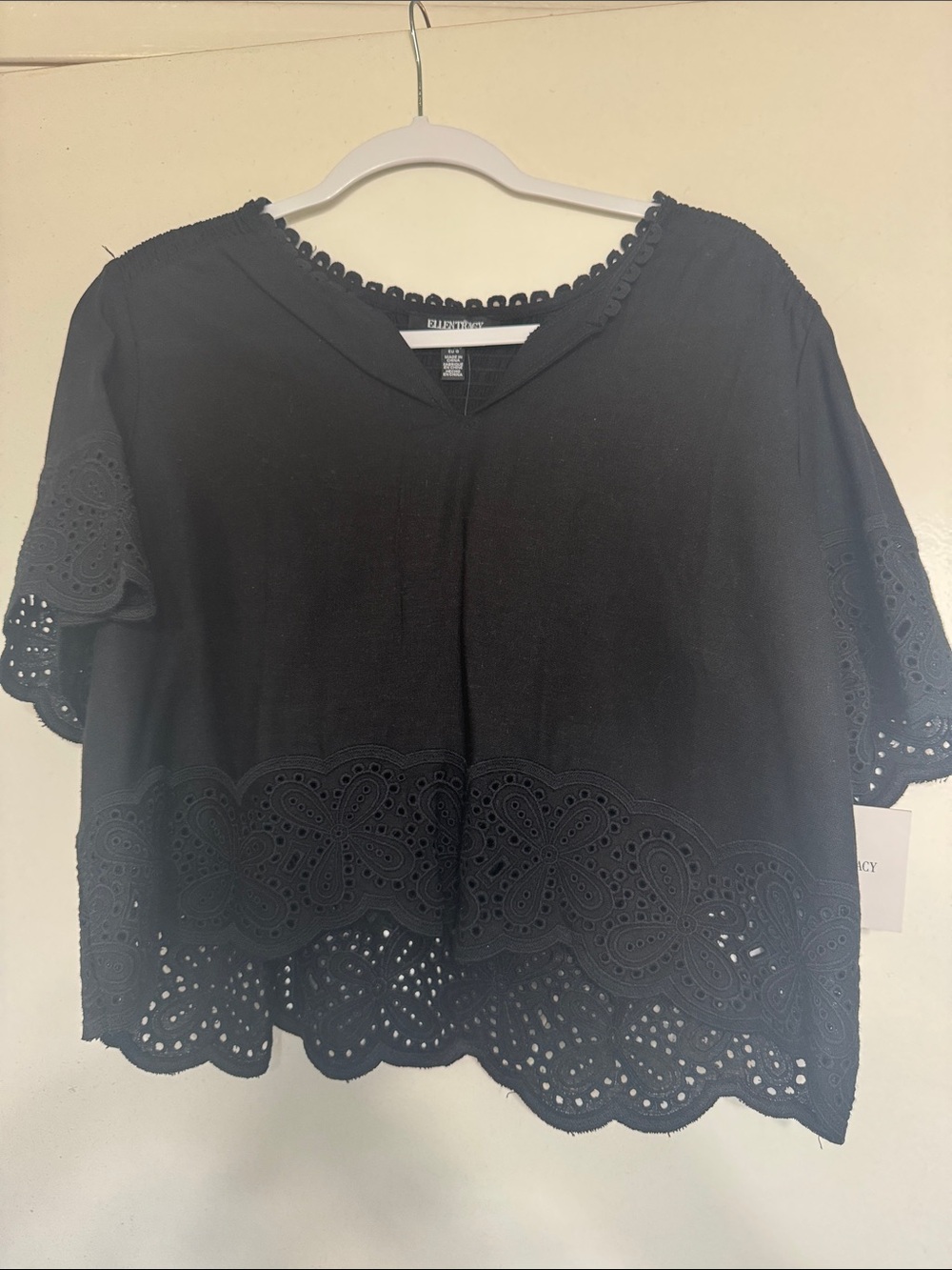 Ellen Tracy Black Eyelet Hem V-Neck Blouse